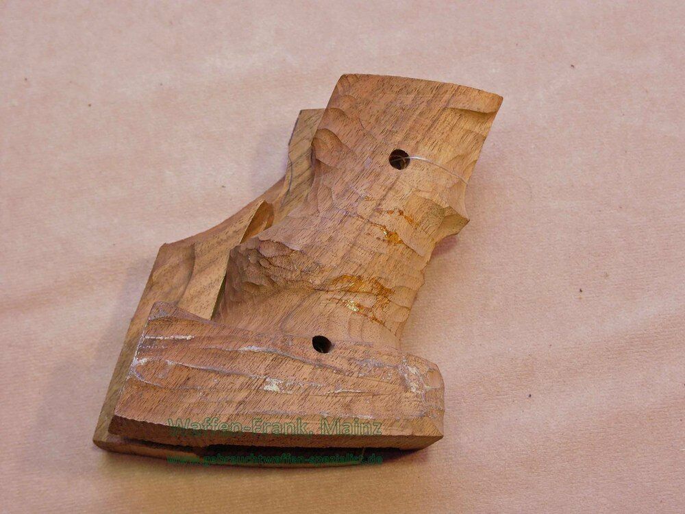 Divers fabricants forme de prise brut en bois de noyer pistolet S&W modèle 52