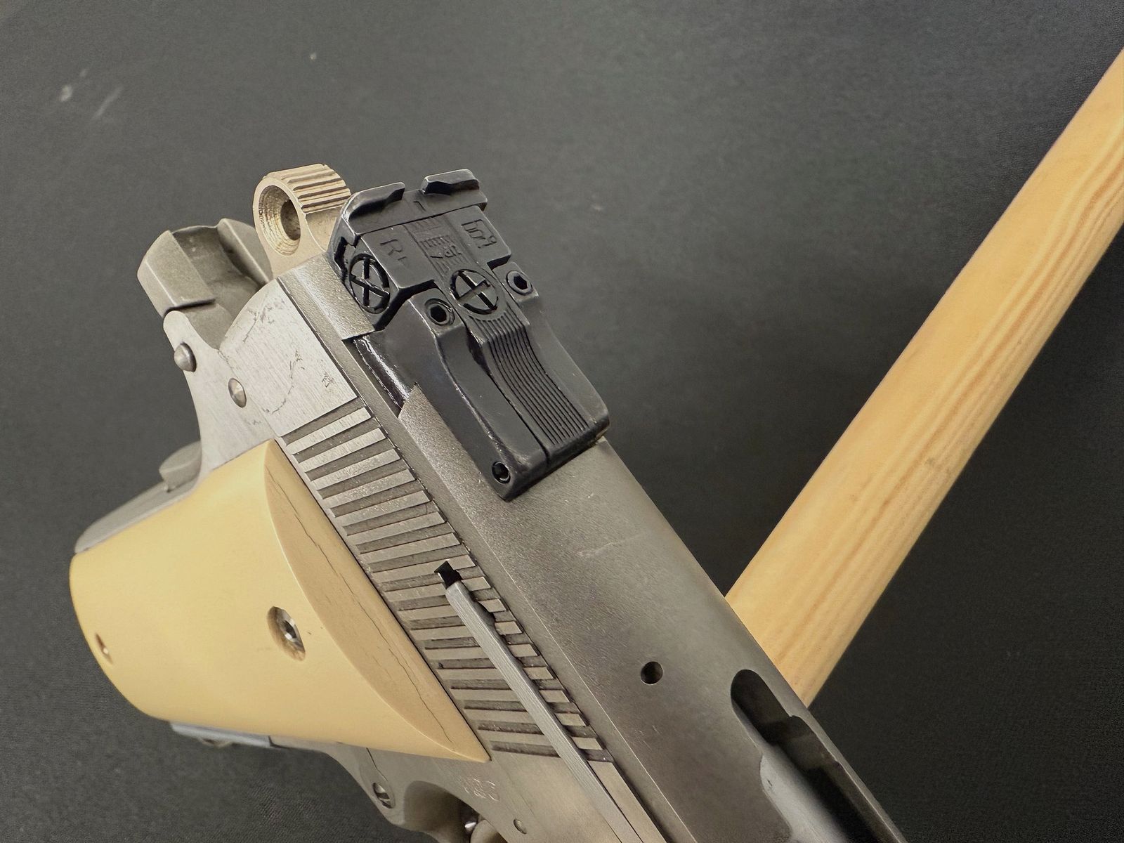 Coonan Sportpistole Gebrauchspistole Kaliber .357Mag