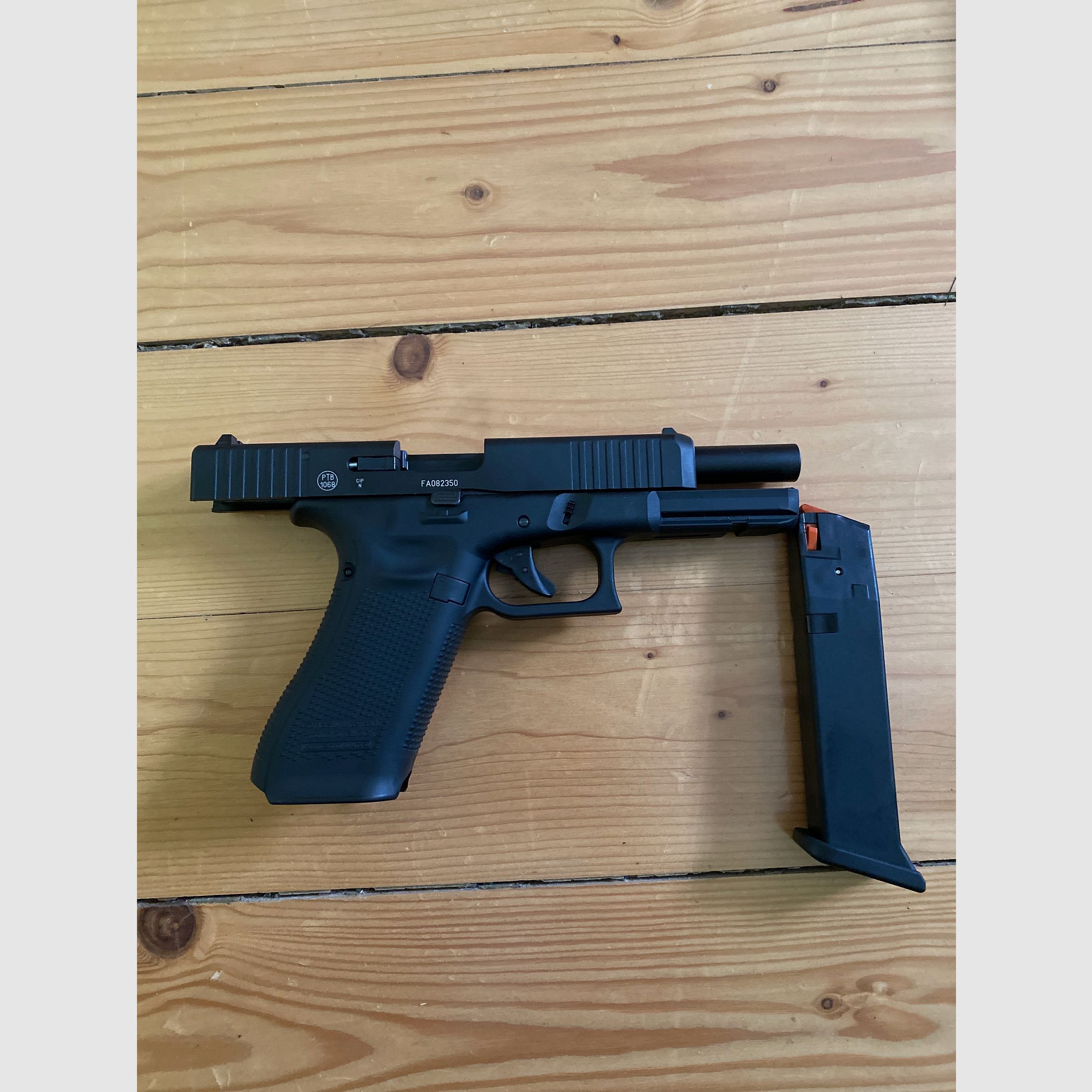 <Vendo la mia Glock 17 Gen 5>