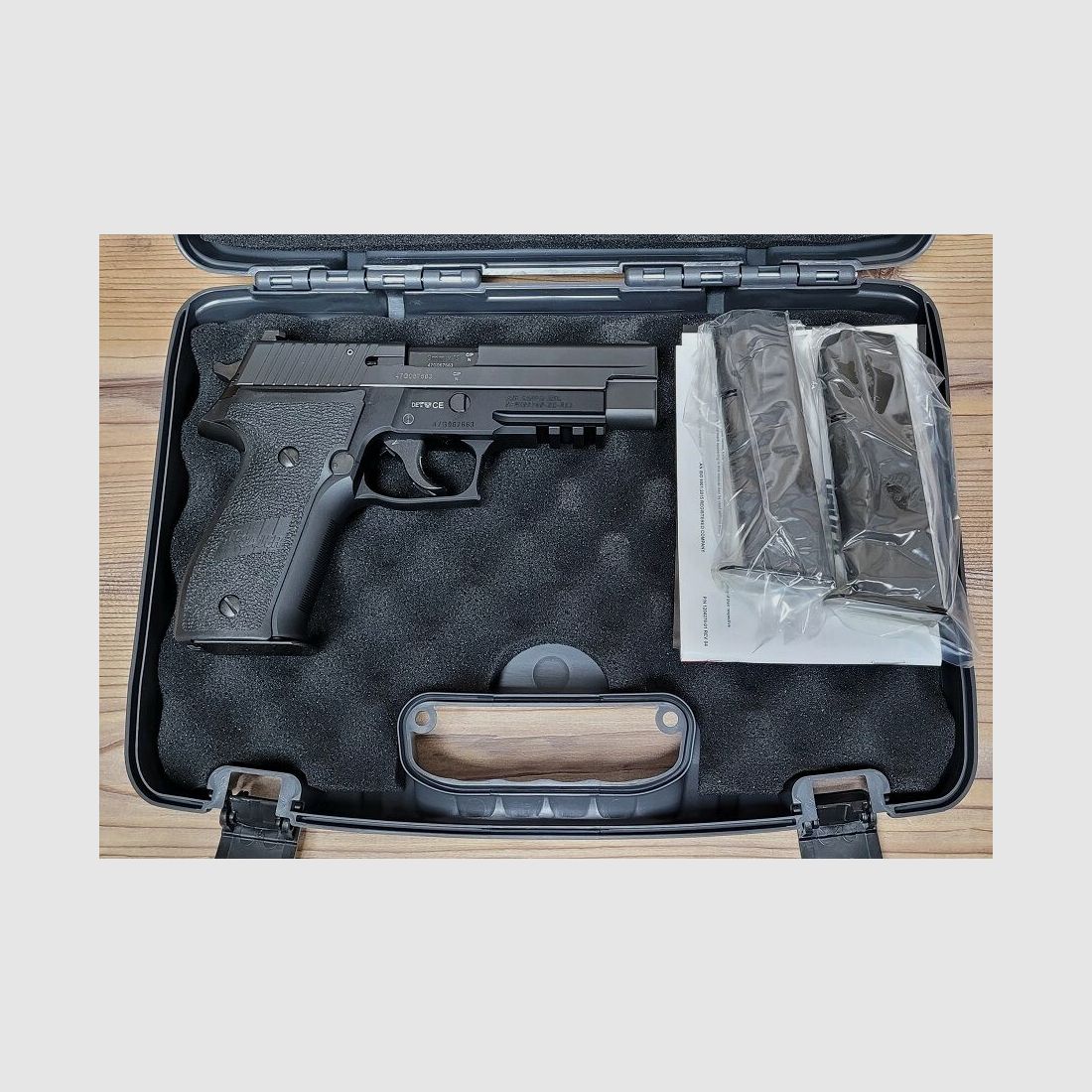 Sig Sauer P226 MK25