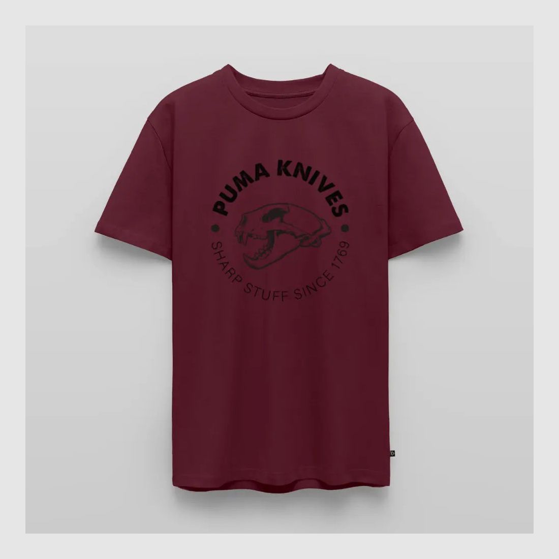 PUMA Men´s Premium T-Shirt "PUMA KNIVES Skull BW"