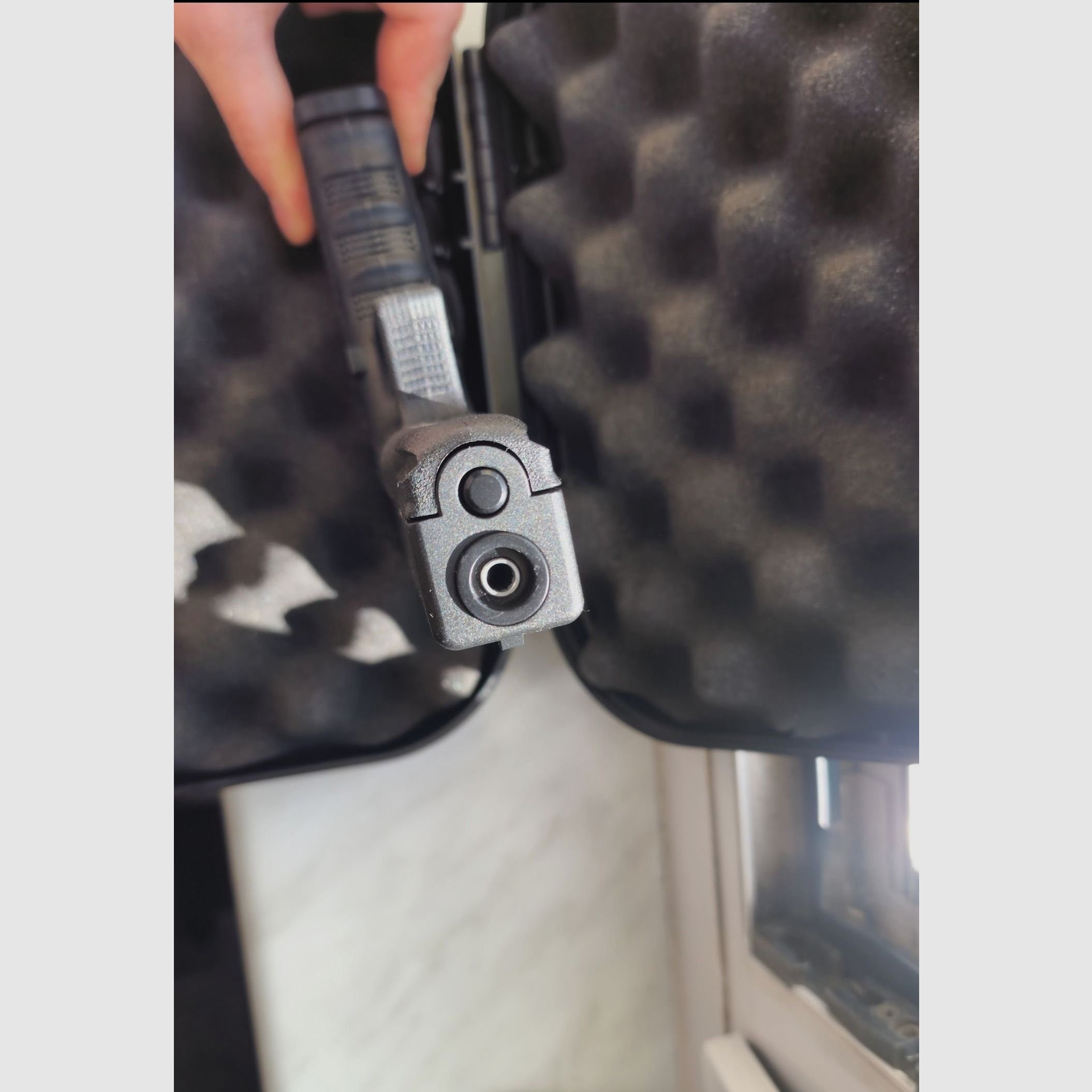 Glock 17 Co2 4.5mm cal. Diabolos/Steel BBs