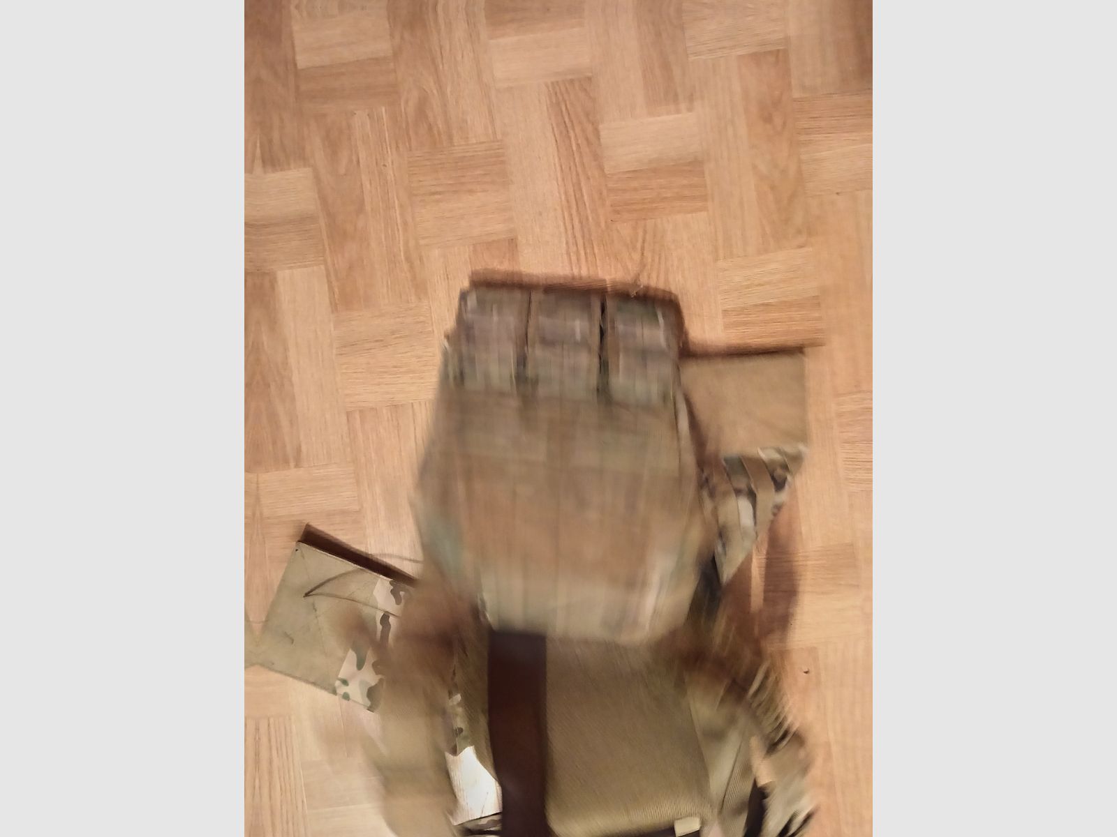 Airsoft-Ausrüstung Multicam