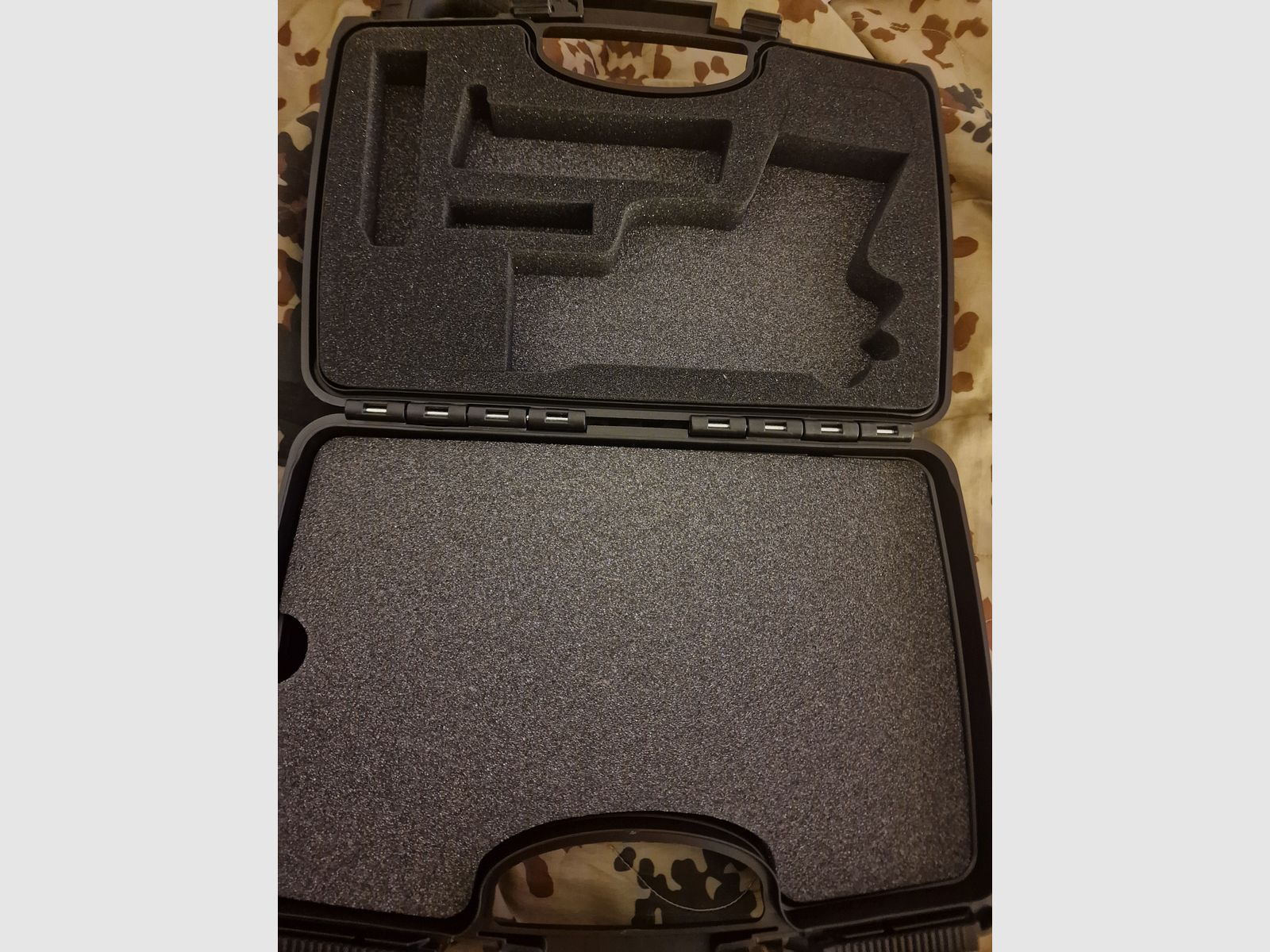 SIG SAUER pistol case