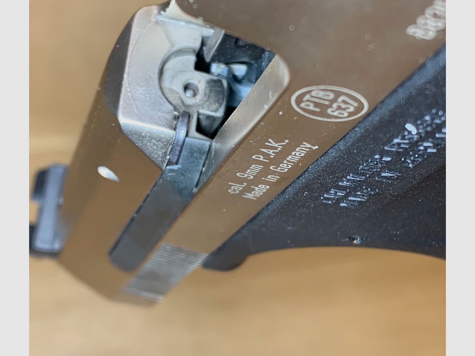 Pistolet d'alarme Walther P99 9mm P.A.K. en bicolore, Umarex