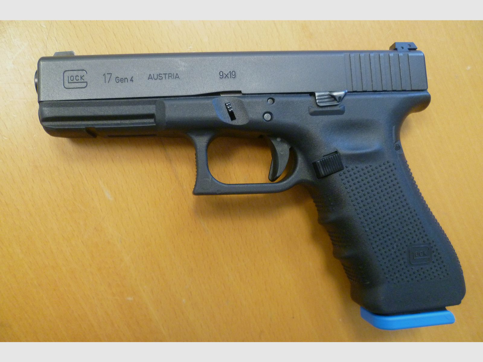 Pistole Glock 17 Gen 4 9mm Luger