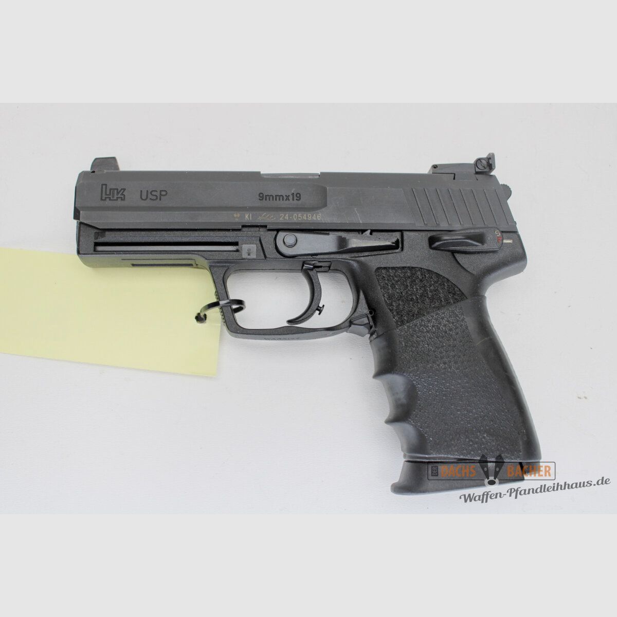Pistole H&K HK USP Kaliber 9mm Luger mit 2 Magazinen