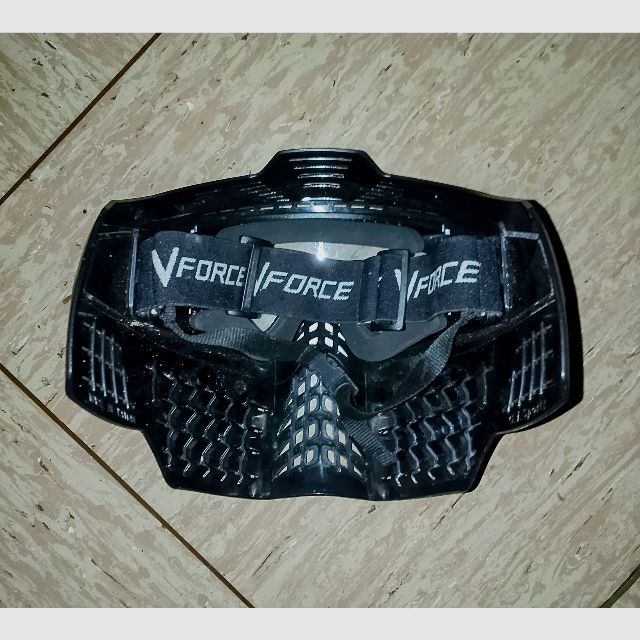Maschera da paintball Vforce V Force nera con vetro di ricambio extra