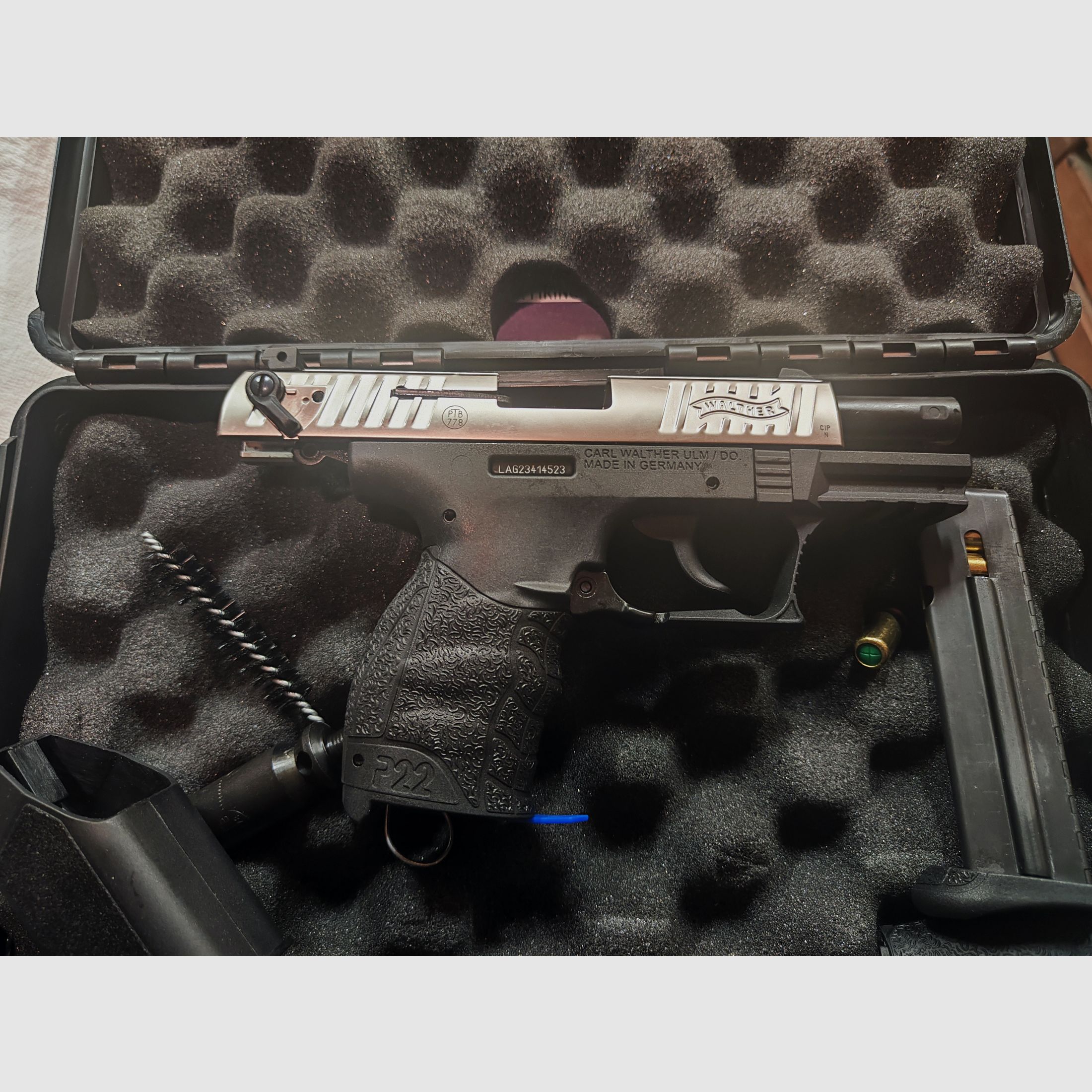 Walther P22Q Nickel 9mm PAK neuwertig mit Zubehör
