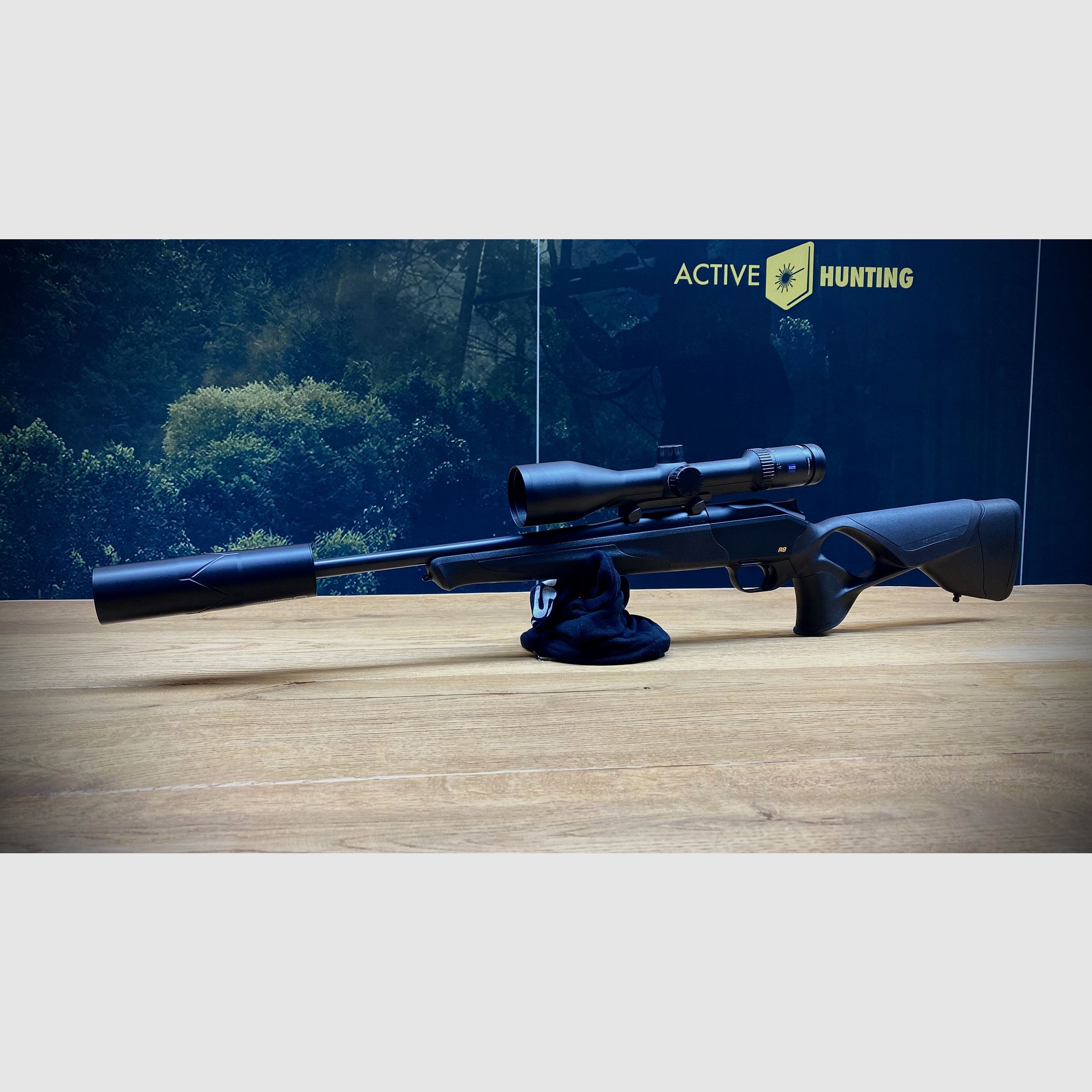 Blaser R8 Ultimate / Elastomer inserts / ZEISS V6 2.5-15x56 / Roedale 50XK+ / M15x1 caliber & barrel length of choice