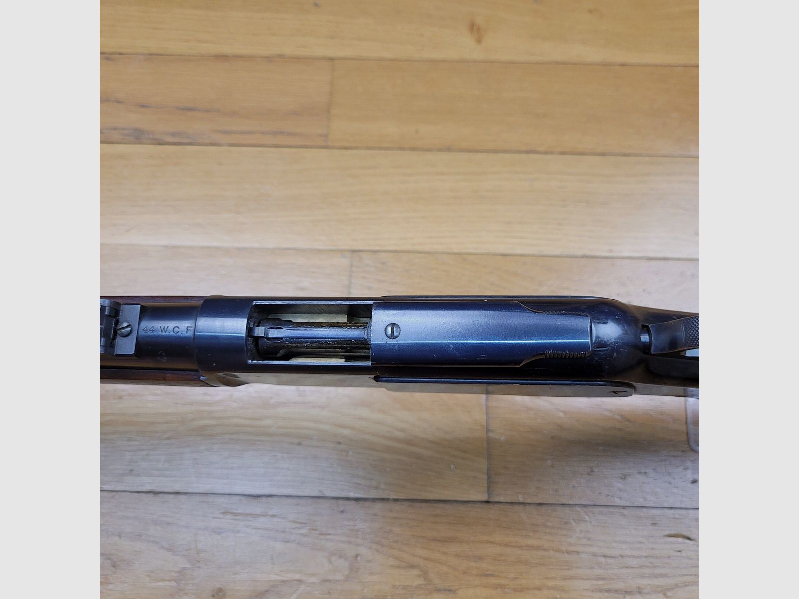 Wunderschönes und sehr rares Winchester 1873 « Musket » Gewehr – weniger als 5% der Gesamtproduktion – Kaliber 44 WCF/44-40 – Waffe von 1903 – Ausnahmewaffe in musealem Zustand, Bild 22 von 34