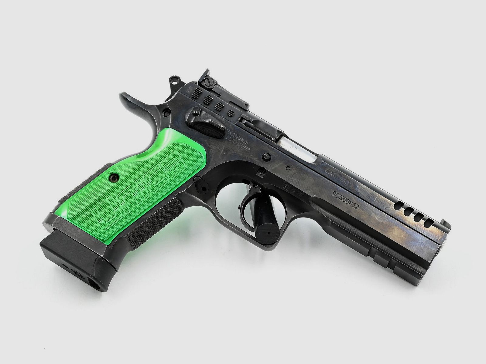 Arma a noleggio | Pistola Tanfoglio Stock III, cal 9×19, immagine 2 di 2