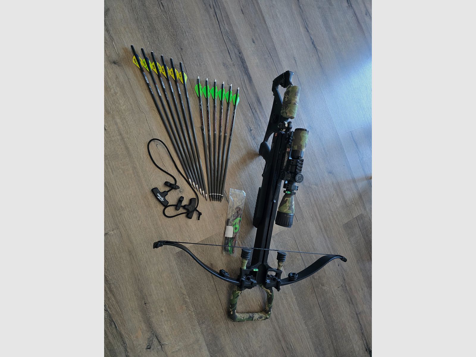 Excalibur Bulldog 440, image 1 sur 3