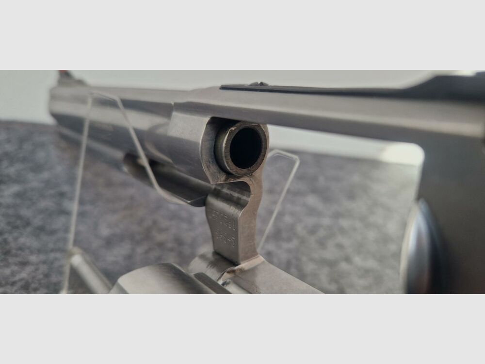 Smith & Wesson Model 686-5