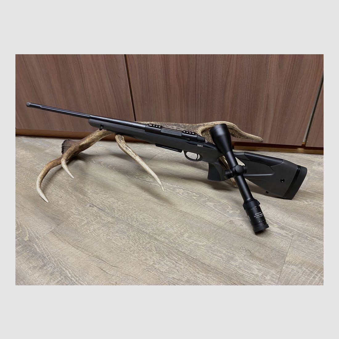 Sako S20, z Meopta Meostar R2 2,5-15x56 RD MR PA