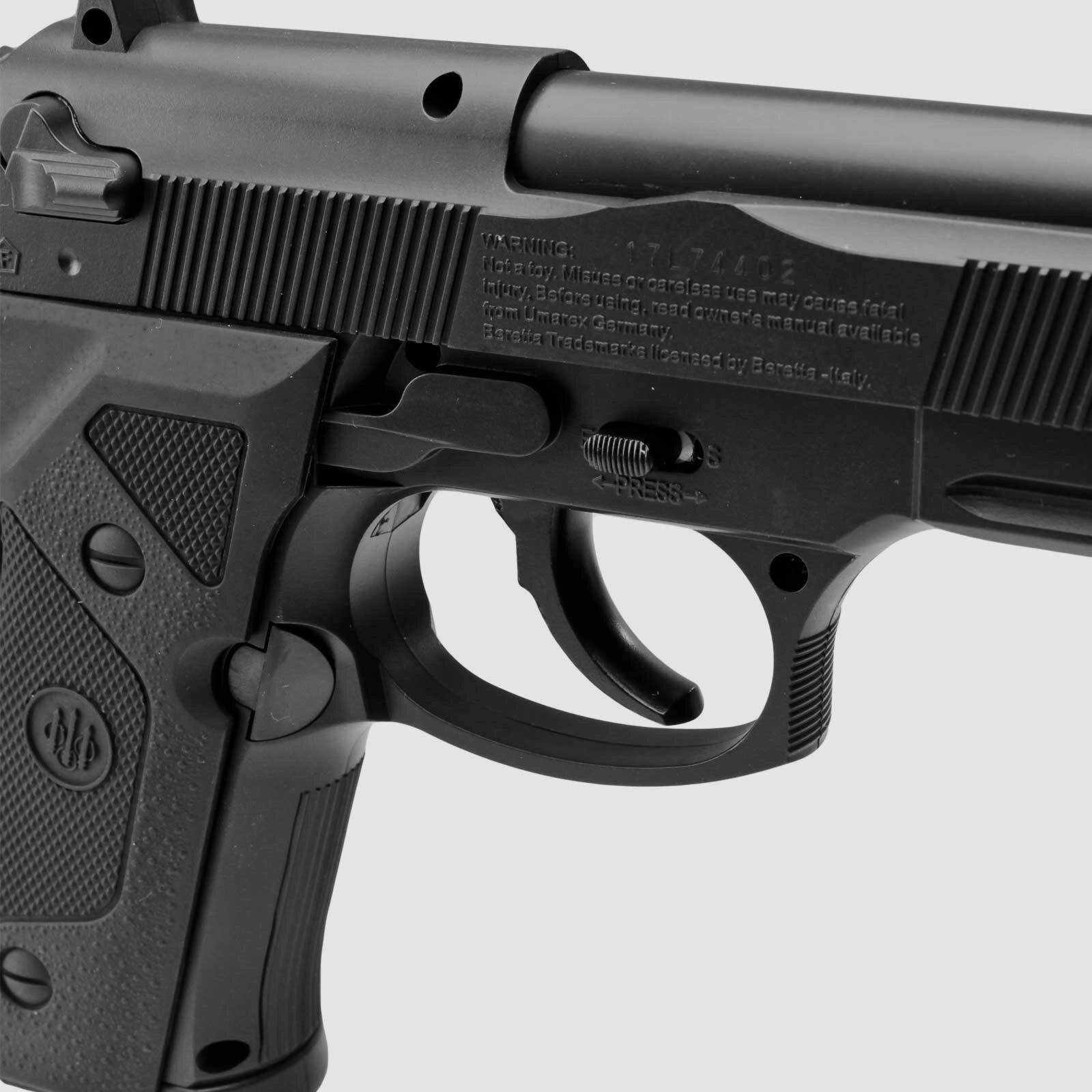 Luftpistolenset Beretta Elite II 4,5 mm BB Co2 (P18) + 10 Co2-Kapseln + 1500 Stahl-BB's 4komma5