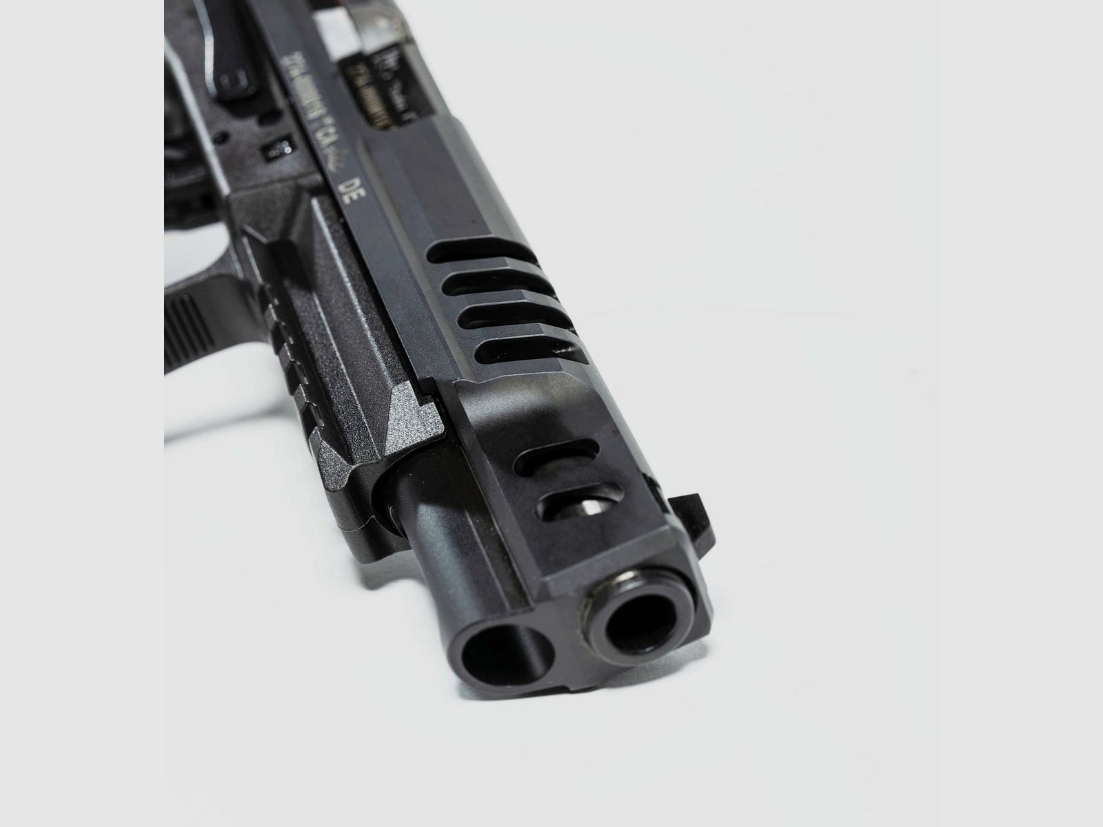 HECKLER & KOCH Pistolet Mod. SFP9 Match OR 9mmLuger -Push-Button-, image 7 sur 8