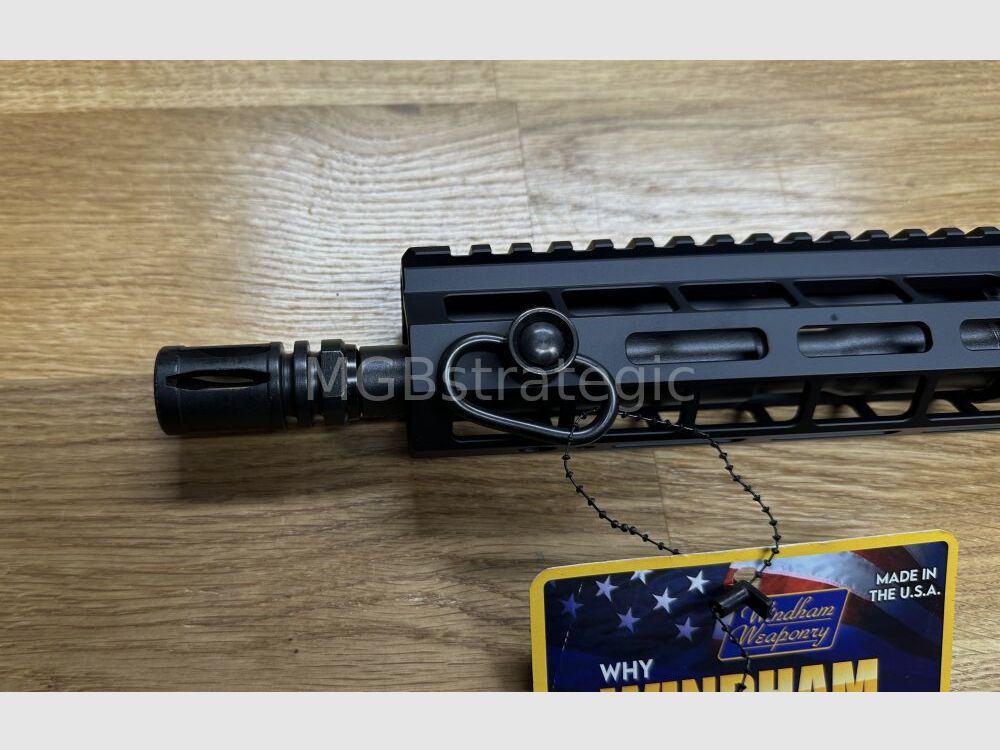 Windham Weaponry - halbautom. Büchse .223Rem RIFLE 16M4 SHAVED FRONT SIGHT - R16M4SFSMIT-16 - 15″ Windham Weaponry Aluminum M-LOK Free Float Handguard - 16" Lauf - Gewicht 2,88 kg ungeladen - System AR15 AR-15