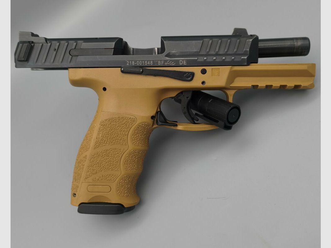 Heckler & Koch SFP9 RAL8000 Kolor Piaskowy z Przyrządami Tritium 9mm Luger