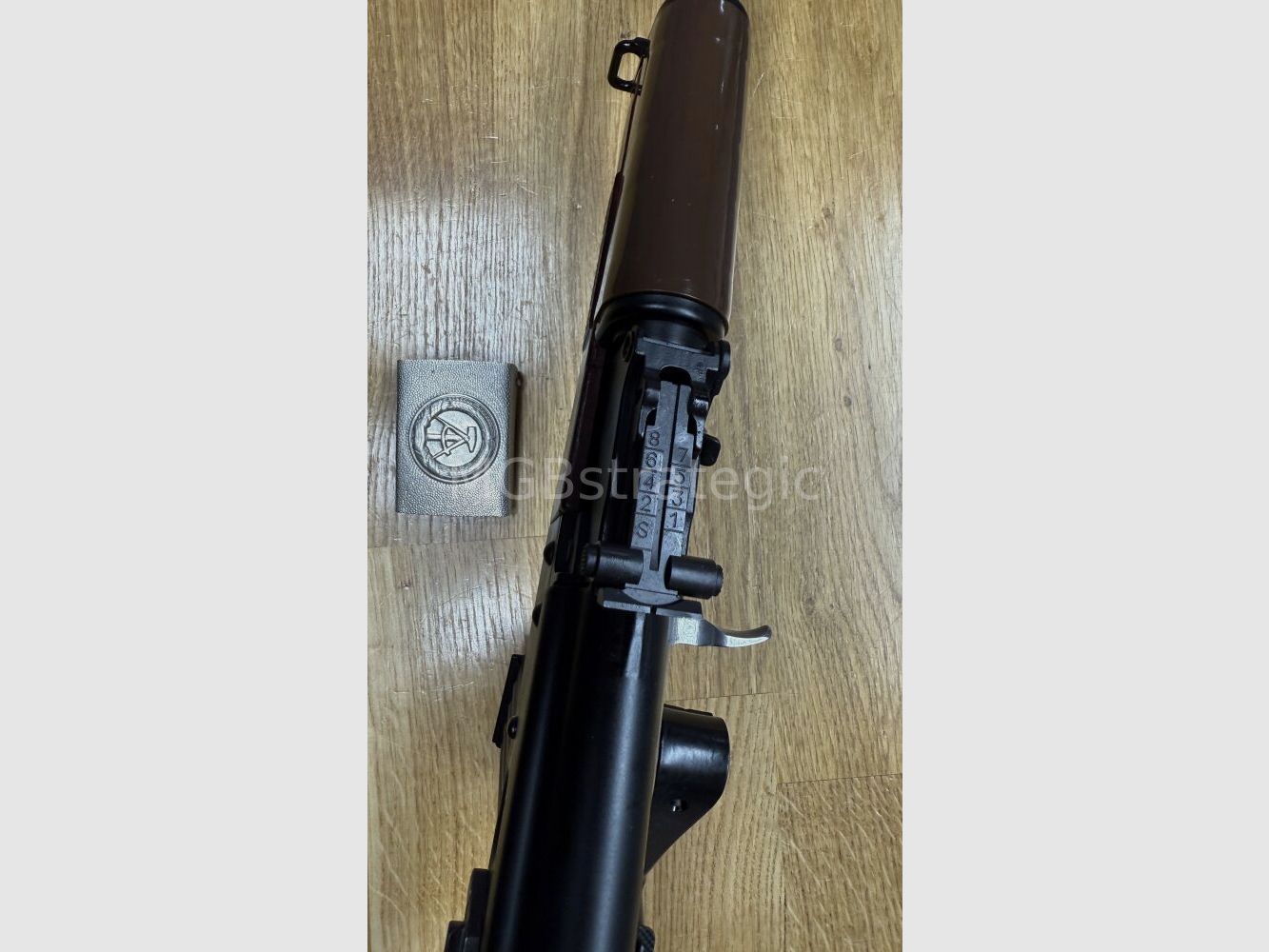 Oryginalne akcesoria NVA MPi KMS-72 - WBP Jack - karabin samopowtarzalny 7,62x39 MGBs Retro wersja - można zamontować bagnet - Wyprodukowano w Polsce - system AKM AK47 AK74 - styl MPi KMS 72