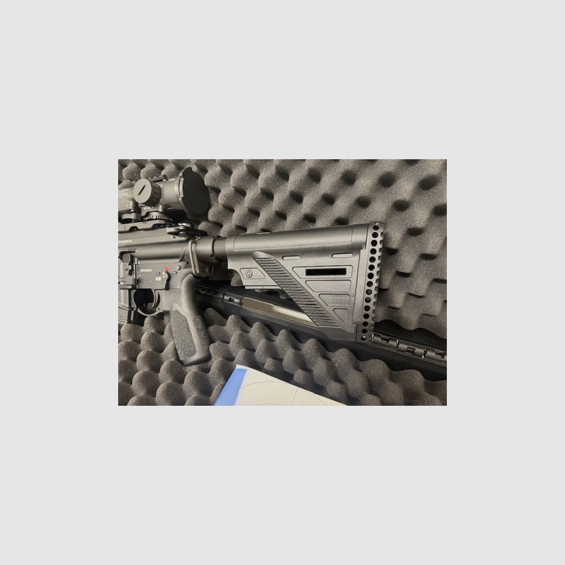 HECKLER & KOCH MR223 A3-VERSION 14,5" KALIBER .223 REM. SELBSTLADEBÜCHSE BUNDESWEHRVERSION