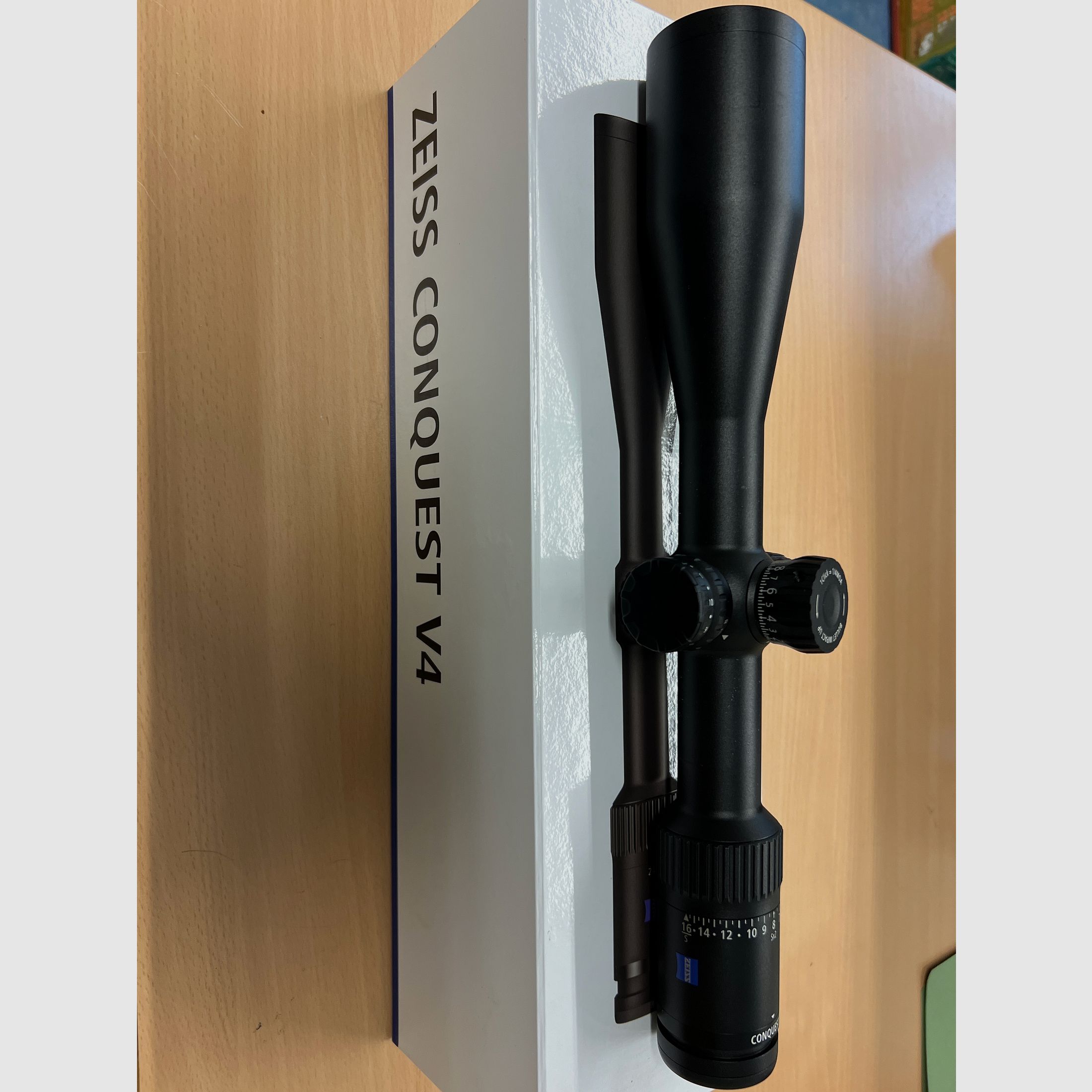 Zeiss Conquest v4 4-16x50 riflescope