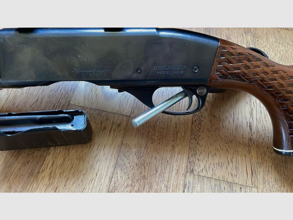 Remington 742 Woodsmaster incluso ottica Luger 1,5 - 4,5 x 2, calibro .30-06 Spri
