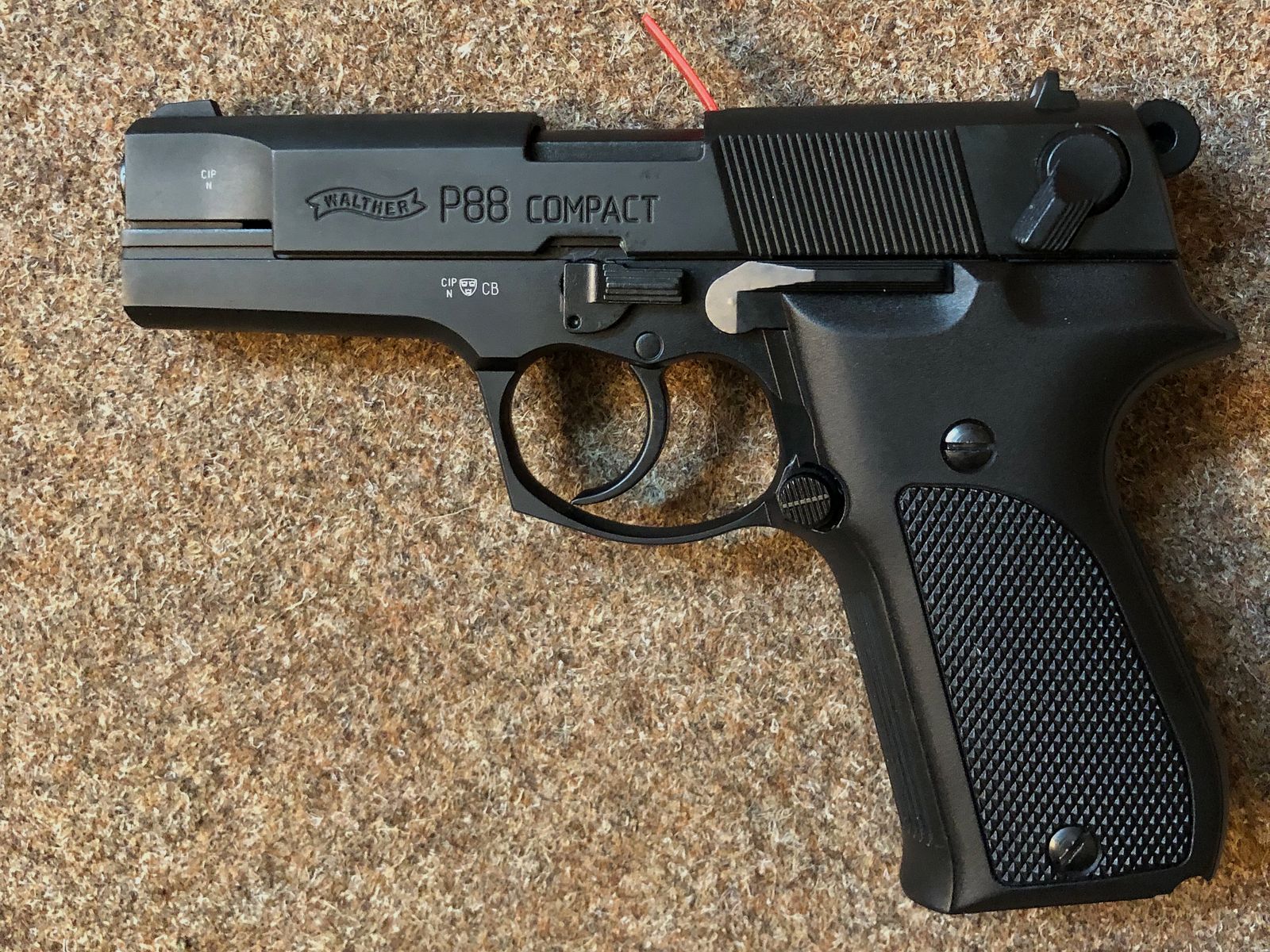 Walther P88 P.A.K. 9mm , schwarz-brüniert, Top Zustand - inkl. Munition!