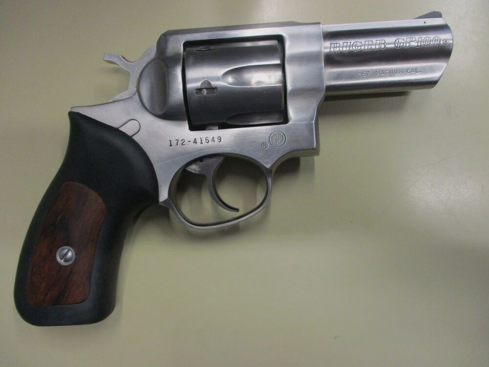 Ruger GP100 KGPF331