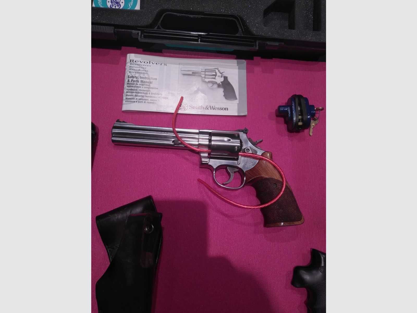  Smith & Wesson 686 Revolver