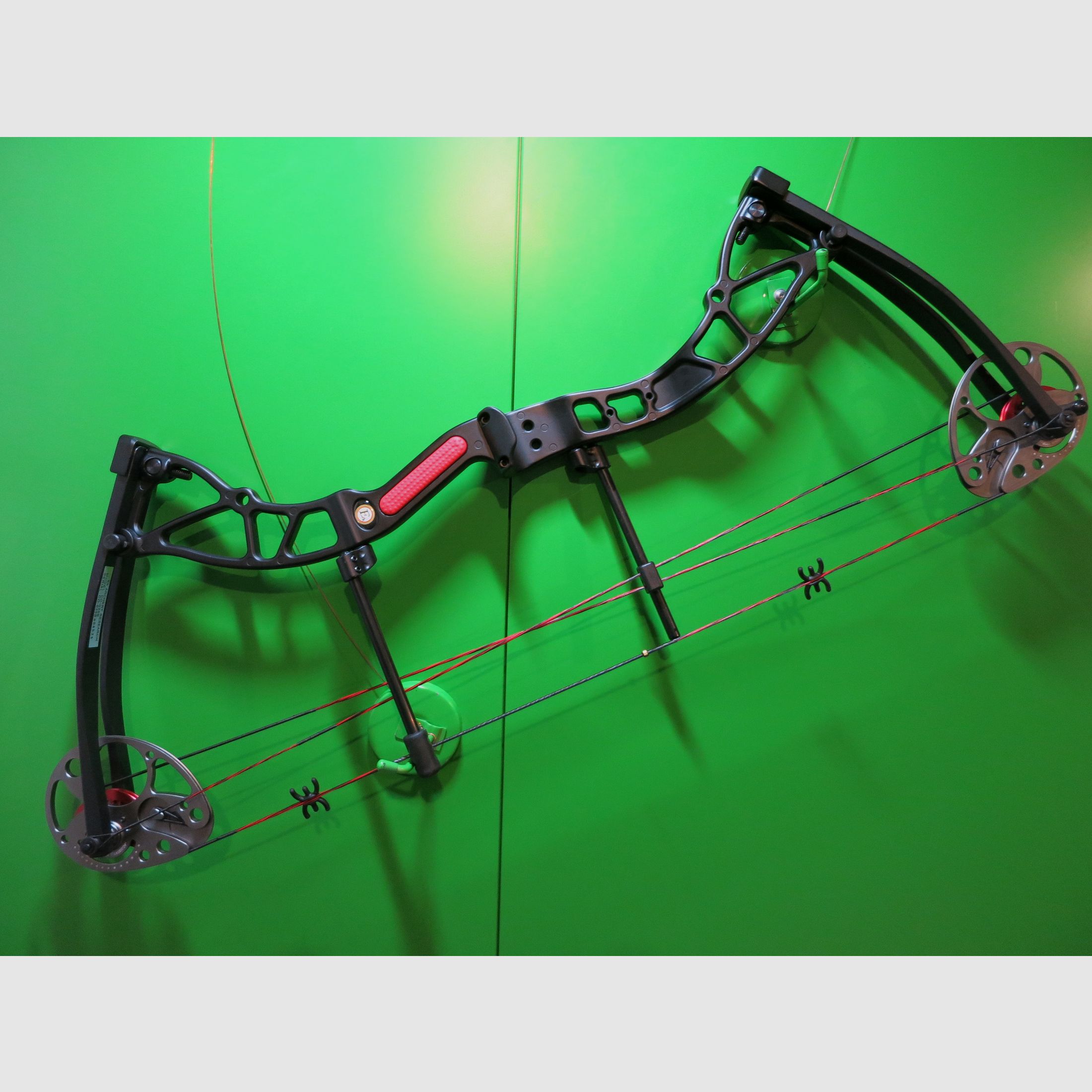 EK Archery Research CO-035B, Exterminator - 15-70 lbs - łuk bloczkowy, Super-Zestaw -25%   #30