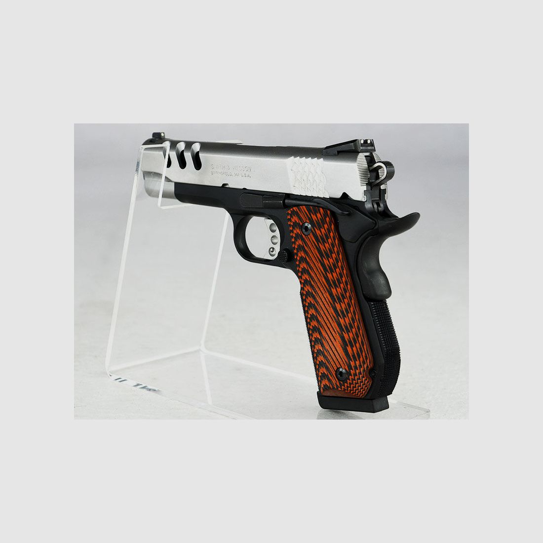 Smith & Wesson PC Custom SW 1911