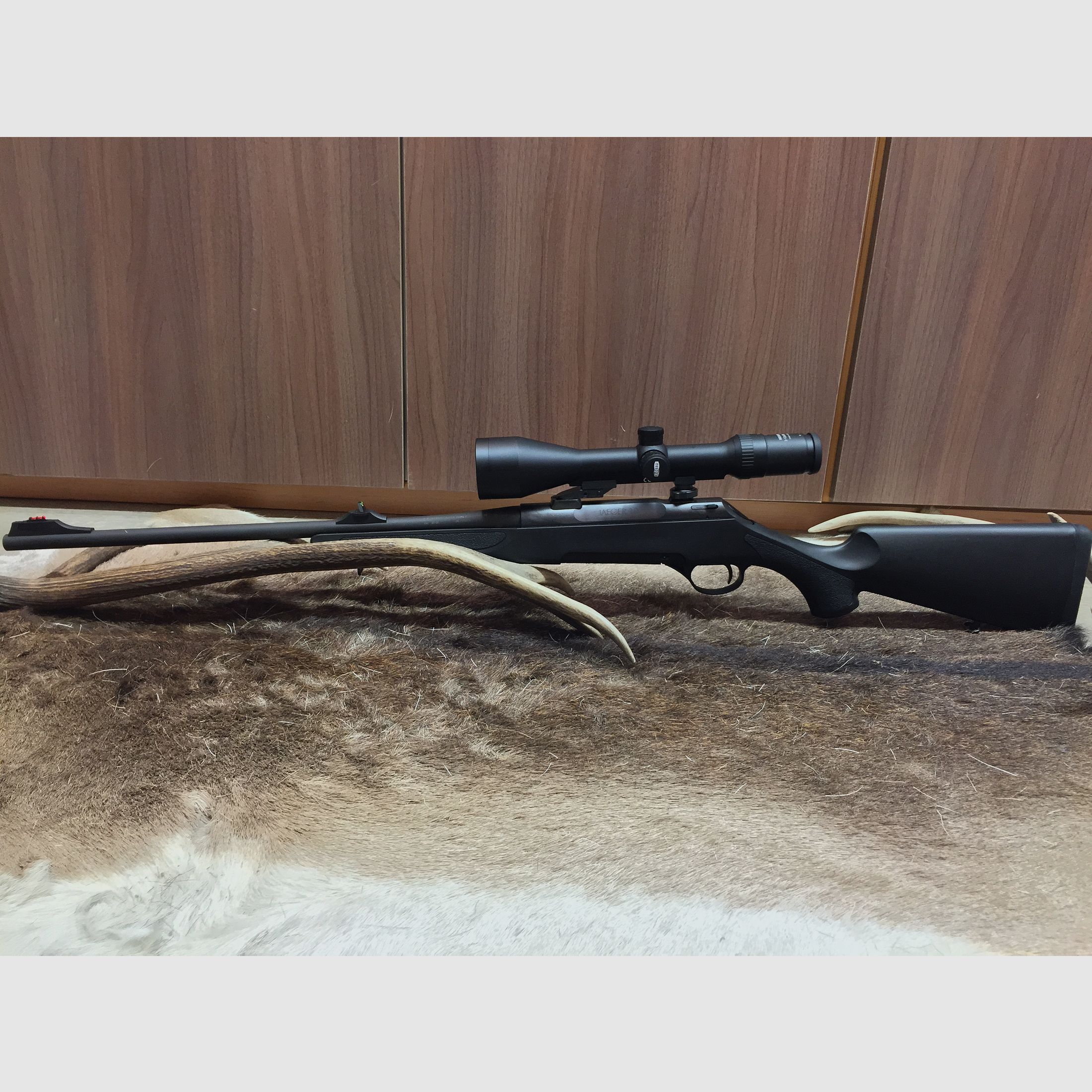 Haenel Jaeger 10, mit Meopta MeoStar R1r 3-12x56 RD/MR