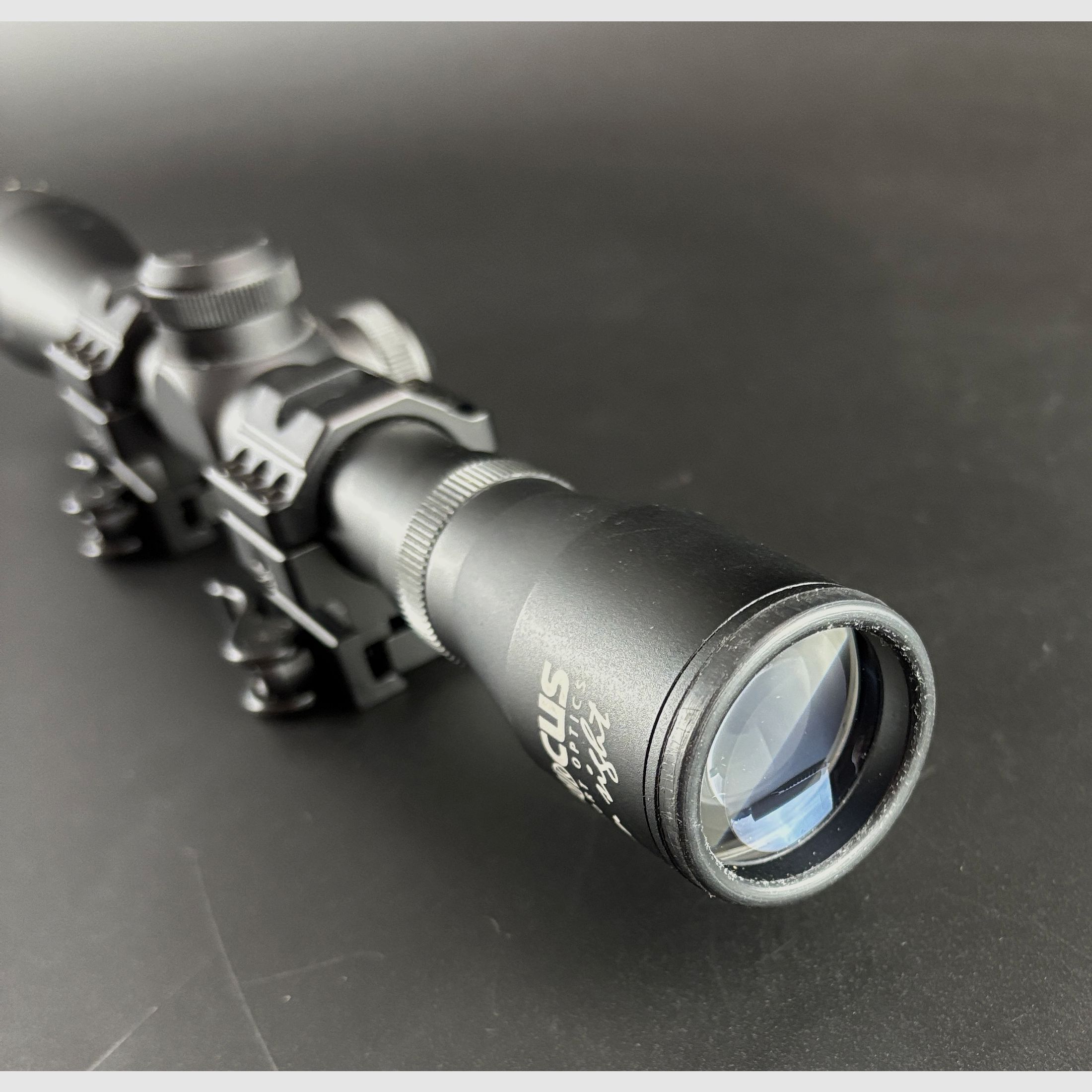 Aussteller FOCUS In Sight 4x32 1/4 MOA Absehen 4A 108160-2 Zielfernrohr