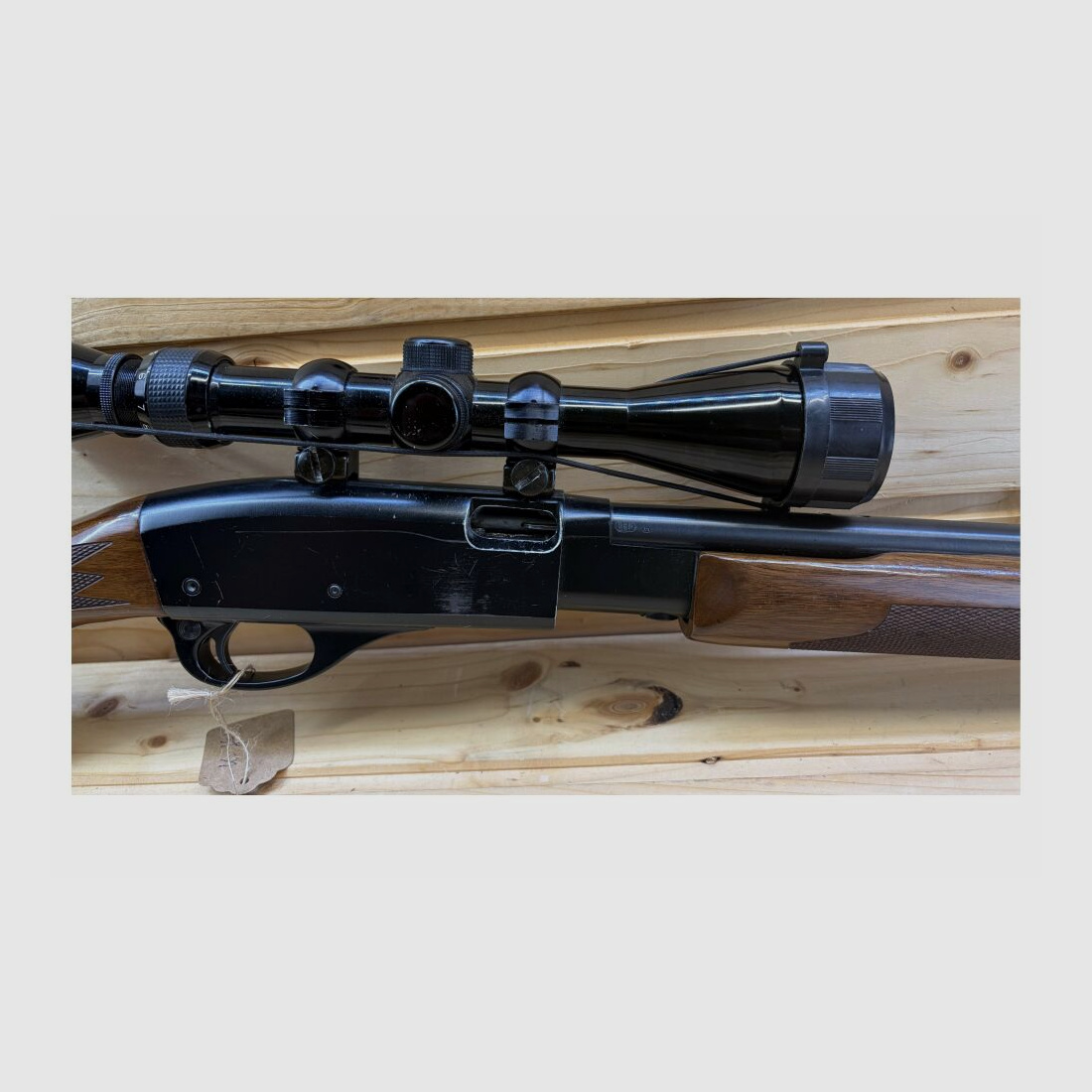 Fore-end repeating rifle Remington "Fieldmaster" Model 572 for caliber: .22 .22lr