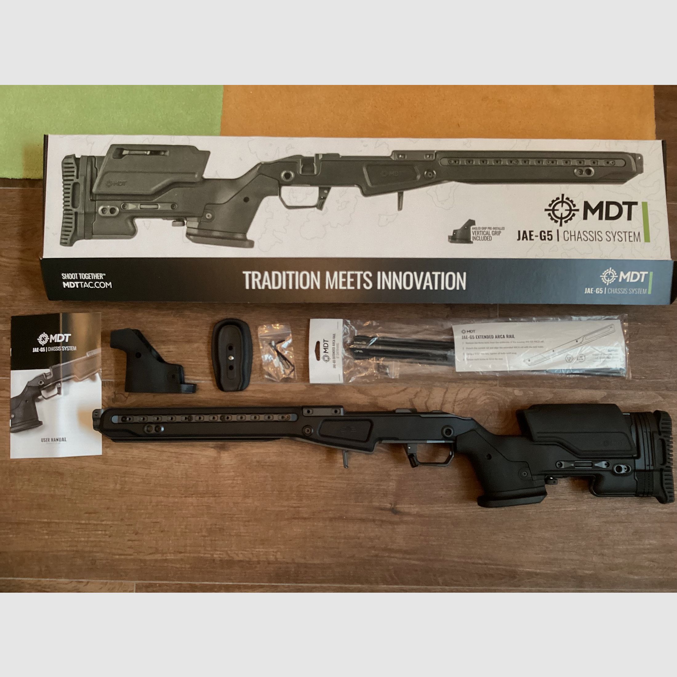 MDT Chassis JAE-G5 pour Remington 700 Short Action – droitier – noir + accessoires