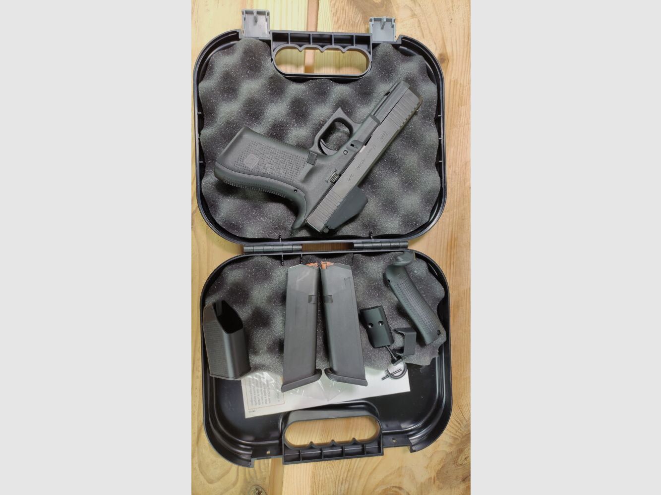GLOCK 17