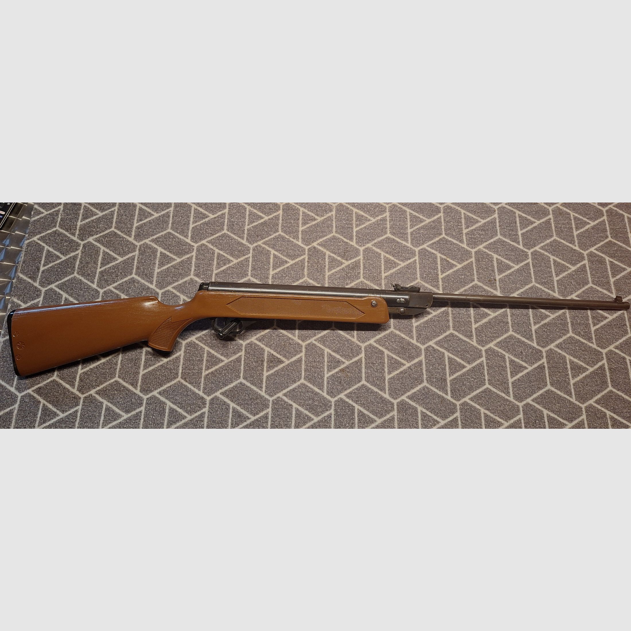 Haenel 304 Scornater stock reddish brown grained! TOP CONDITION!