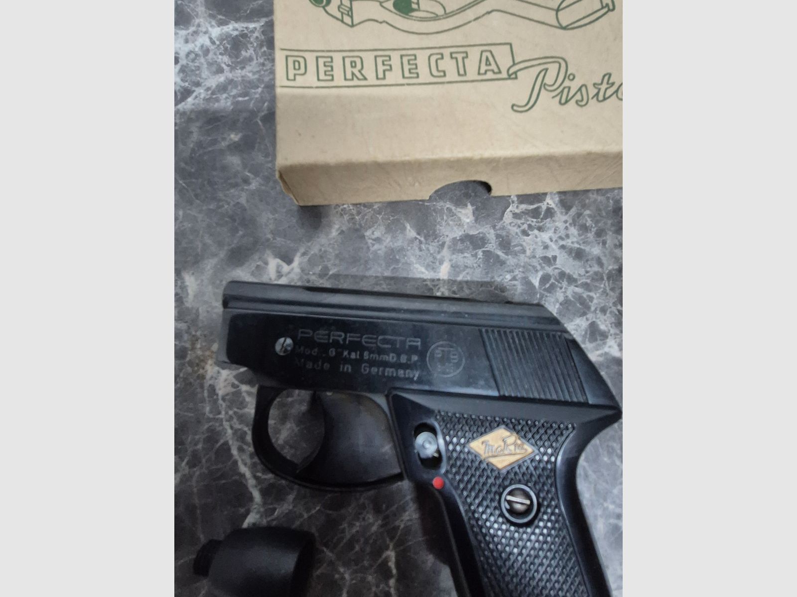 Pistolet d'alarme / gaz / signal Perfecta, 6 mm