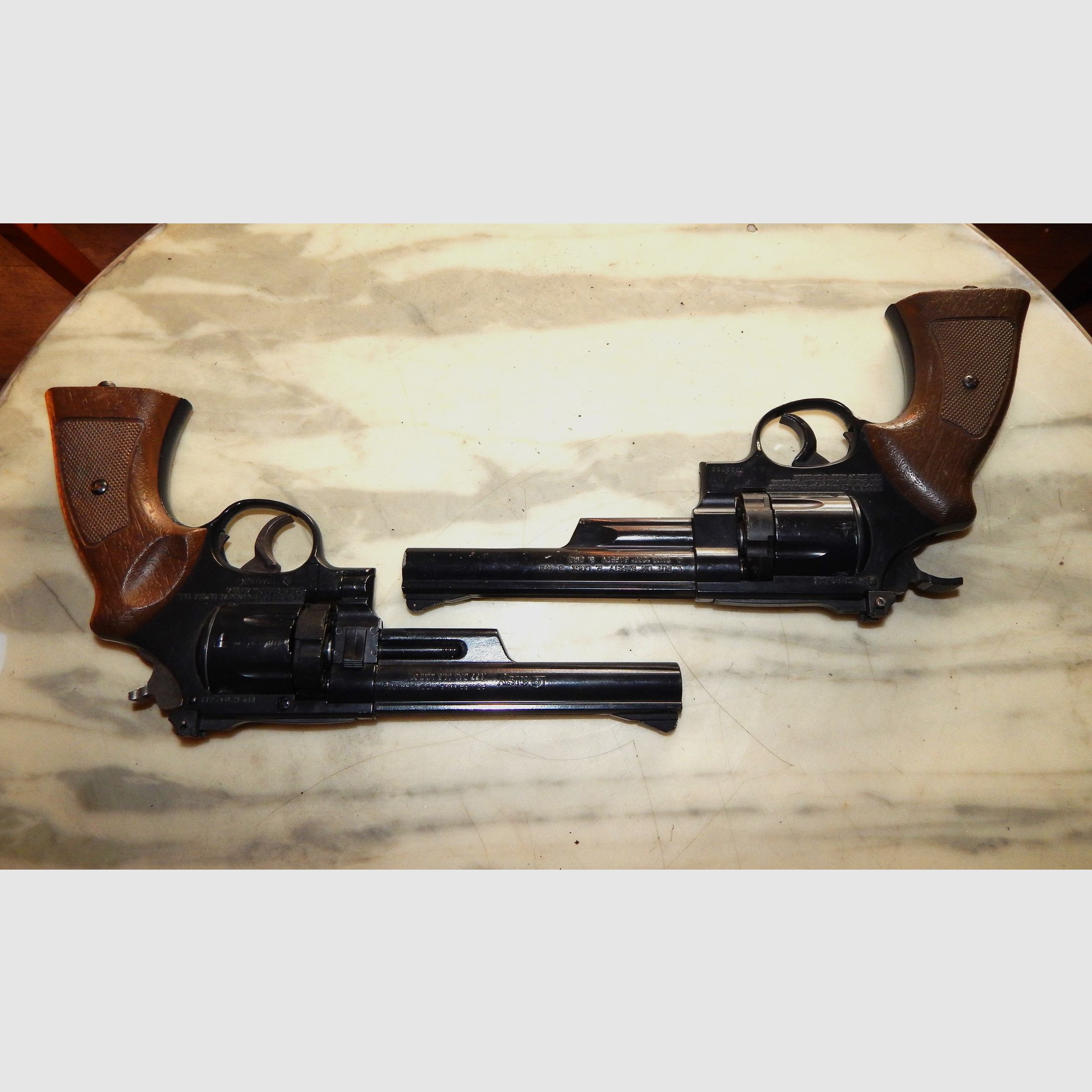 Daisy 44 Co2 Revolver / vintage, 2 Stk.