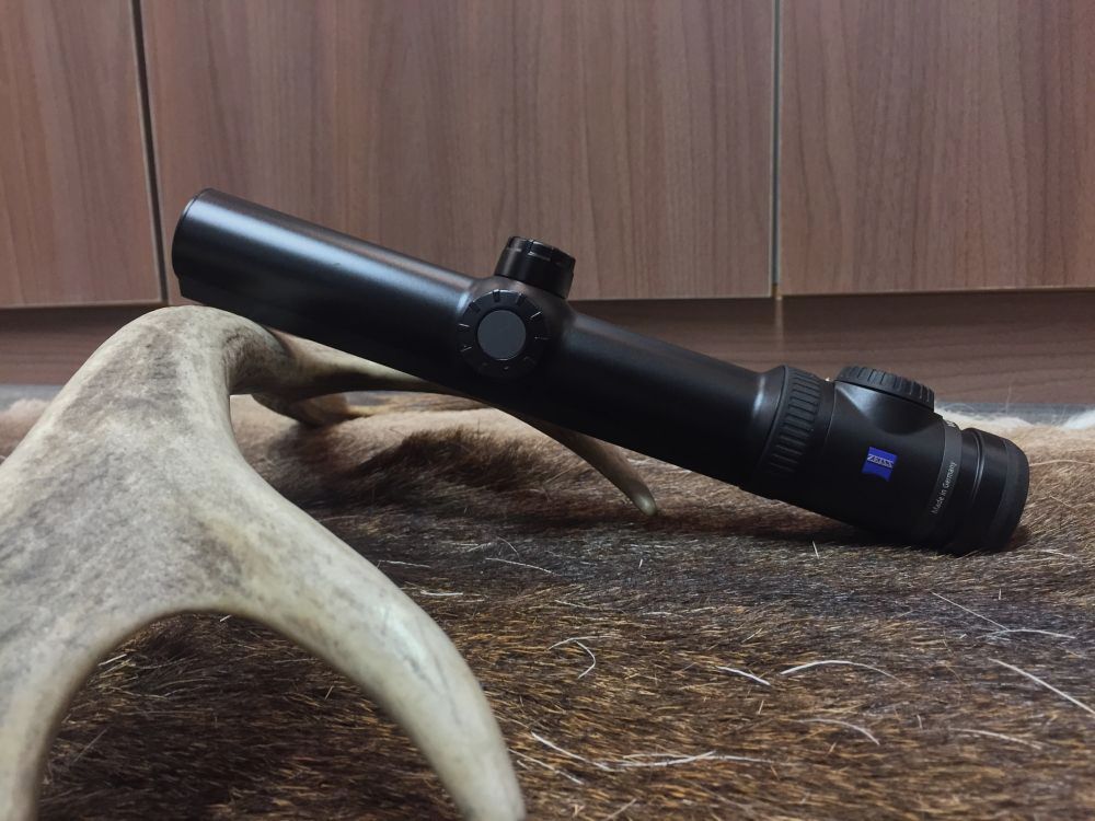 Zeiss Victory V8 1,1-8x24 M, mit Schiene