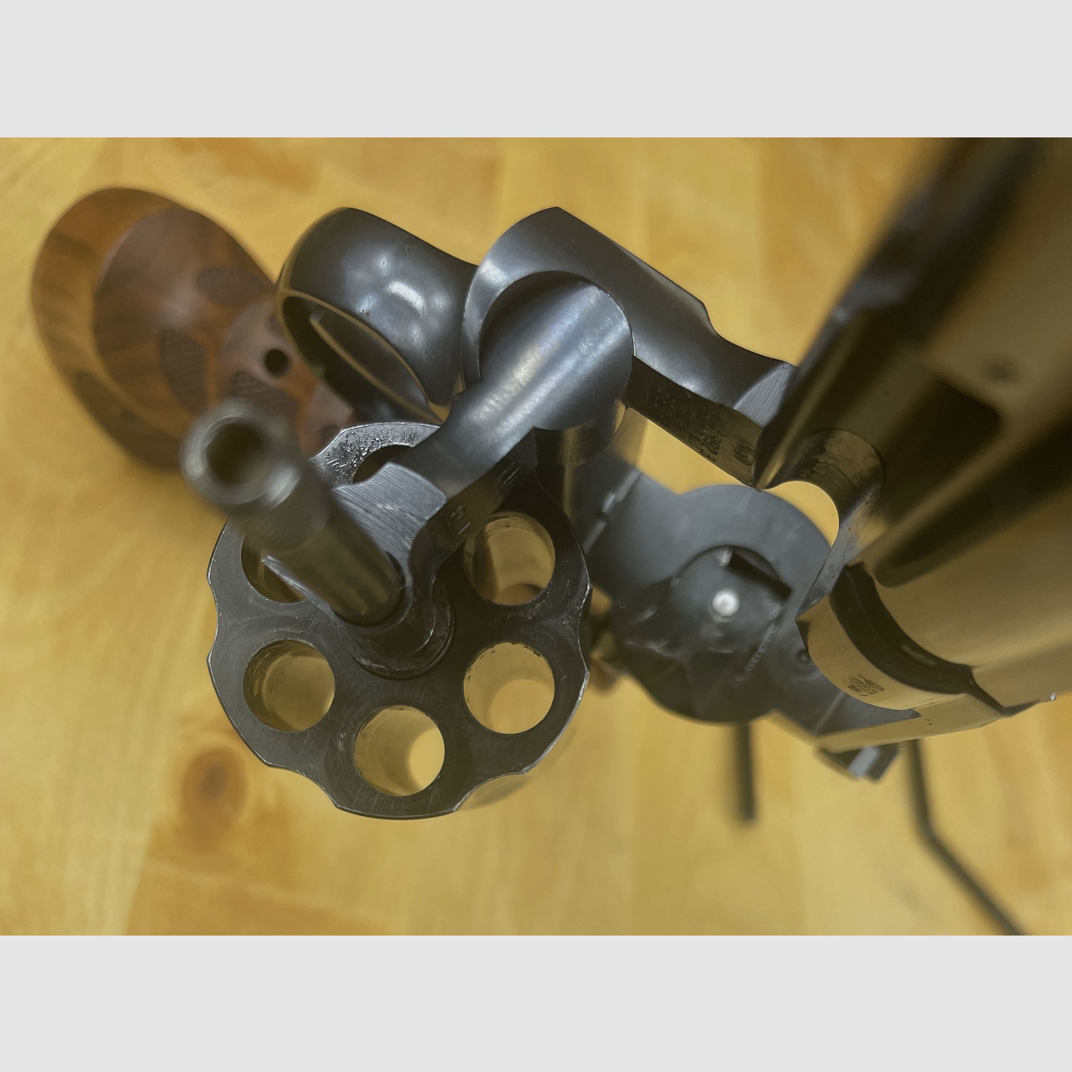 Revolver Smith&Wesson 586-1 6 Zoll Kaliber .357 Magnum