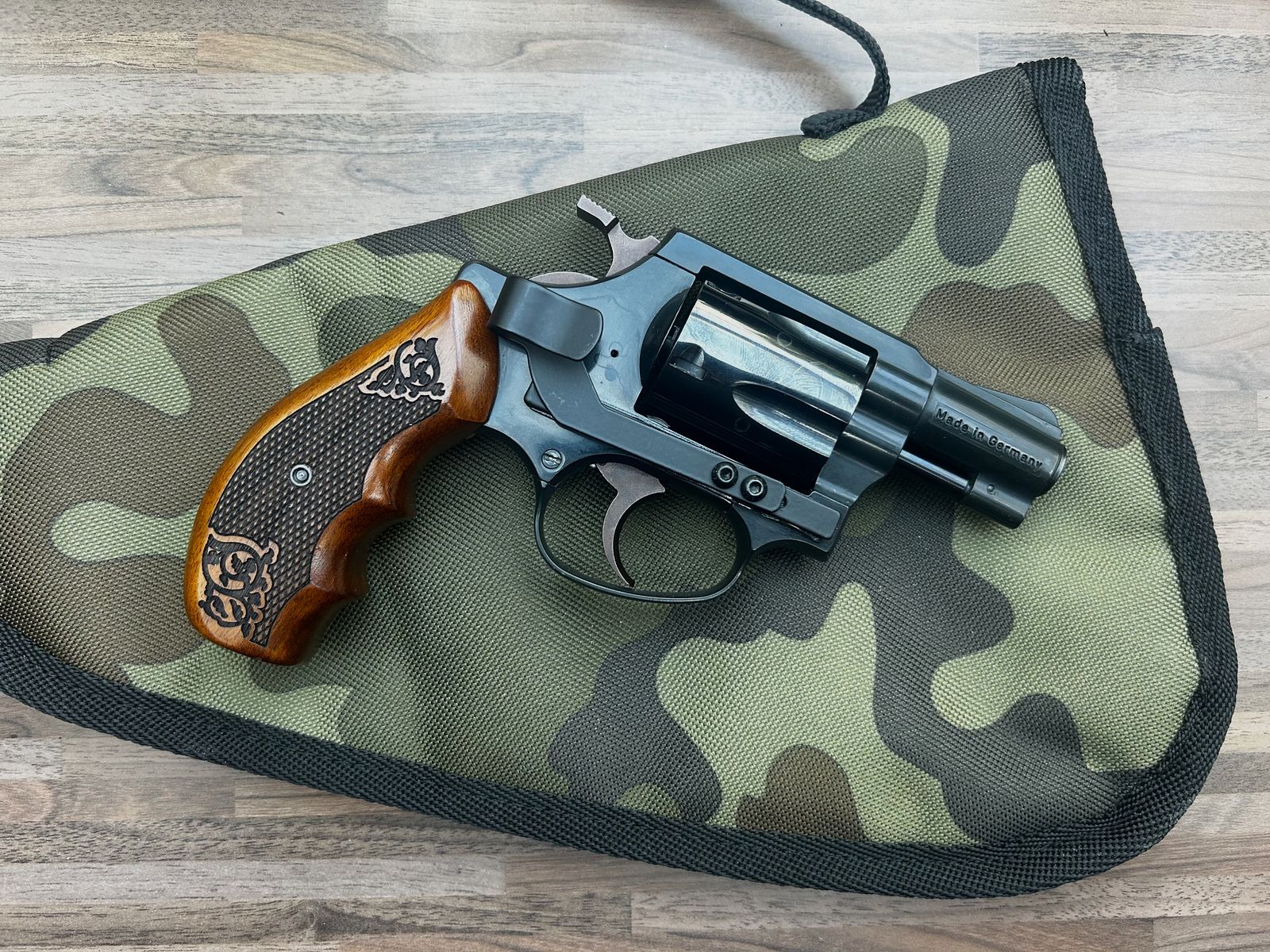 Arminius HW 77 Gas Signal Revolver