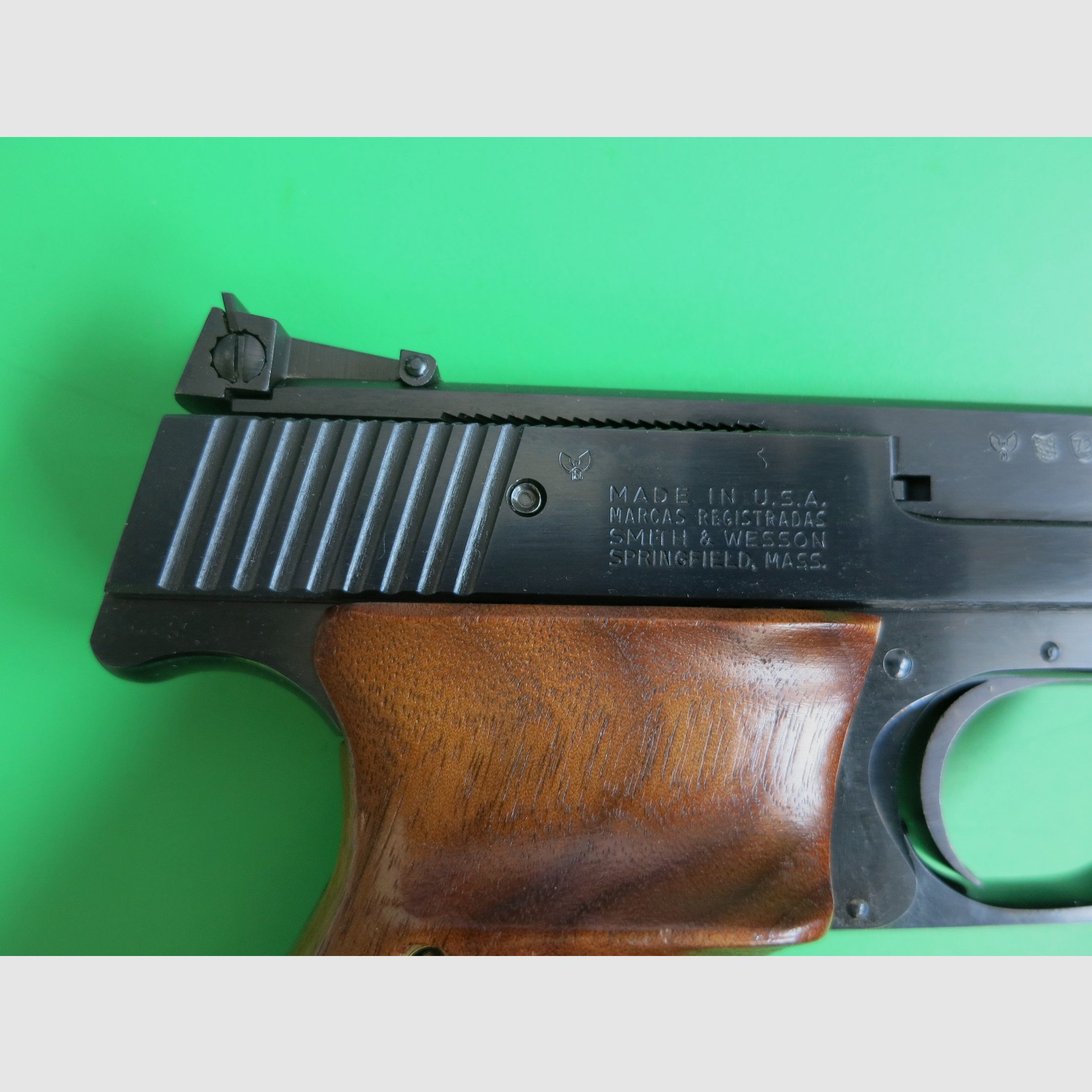 Pistola sportiva di alta gamma Smith&Wesson Mod. 41, .22 lfB, canna da 7,5" con compensatore, come nuova, assoluta rarità da collezione #40