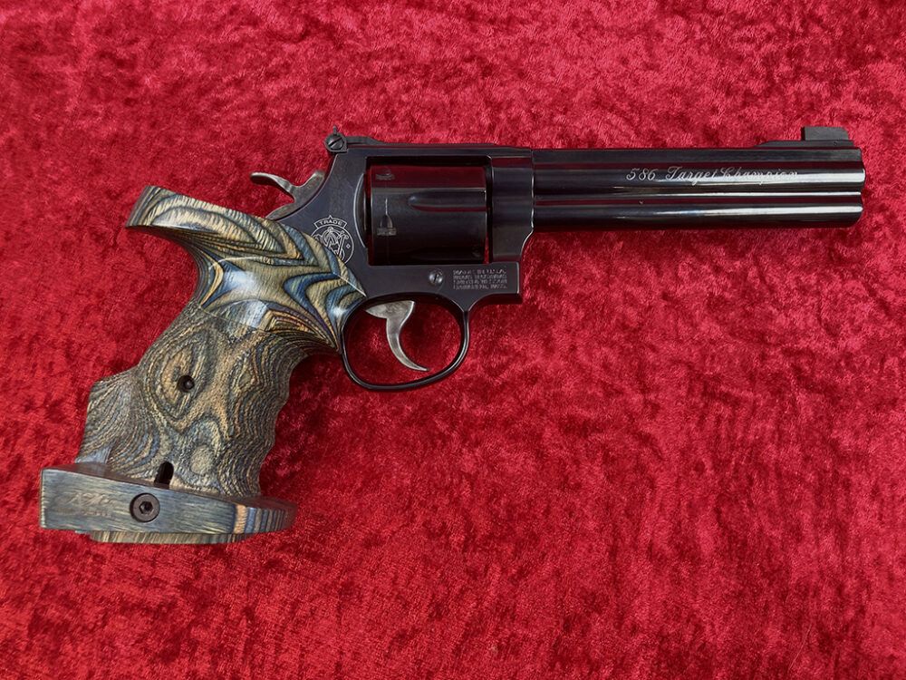 Smith & Wesson 586-5 Target Champion