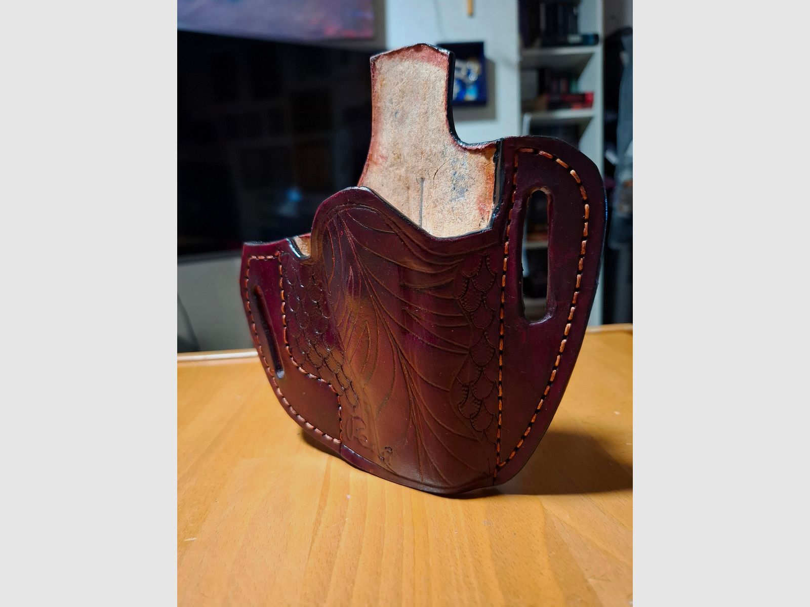 Handgenähtes Holster CANIK TP9.
