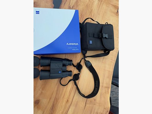 Binocolo Carl Zeiss Victory 10x56 T RF