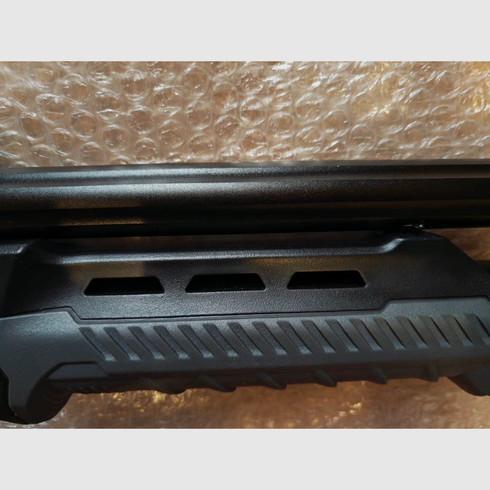 GoGun AEA Megalodon F-Serie 7,5 Joule | Kaliber .50 Luft / PCP karabin | z JADS podwójnym zbiornikiem | 2x 12 nabojowe magazynki aluminiowe | + wkładki stabilizujące do chwytu | z akcesoriami i fakturą