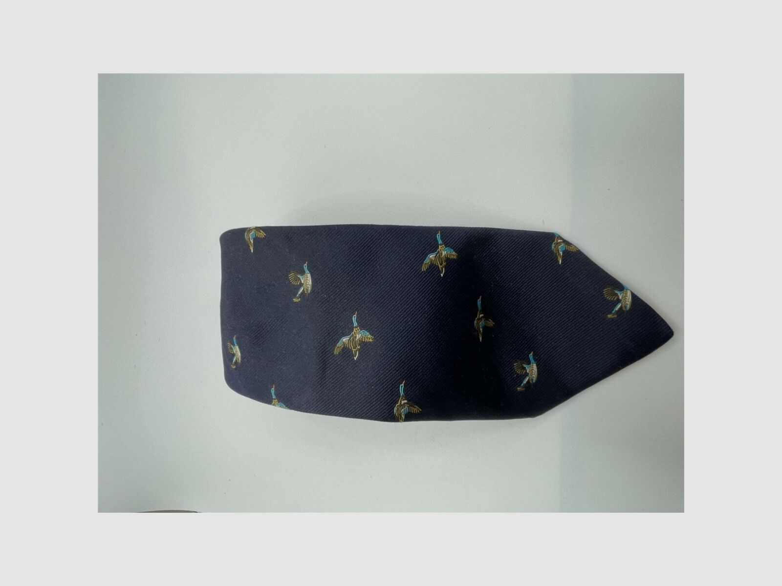 Robert Keyte cravatta 100% seta blu motivo anatra