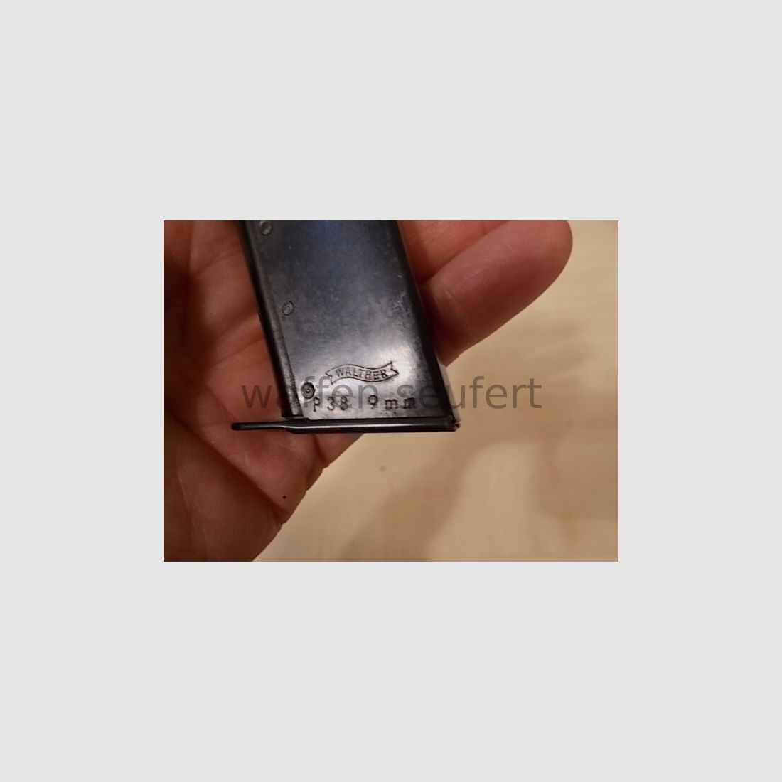 Walther P38 approx. 1970 magazine 8 cartridges orig. stamped